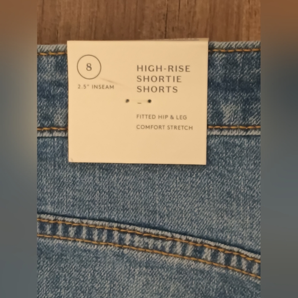 𝐔𝐧𝐢𝐯𝐞𝐫𝐬𝐚𝐥 𝐓𝐡𝐫𝐞𝐚𝐝𝐬 𝐇𝐢𝐑𝐢𝐬𝐞 𝐒𝐡𝐨𝐫𝐭𝐢𝐞 𝐒𝐡𝐨𝐫𝐭𝐬 - Picture 4 of 10